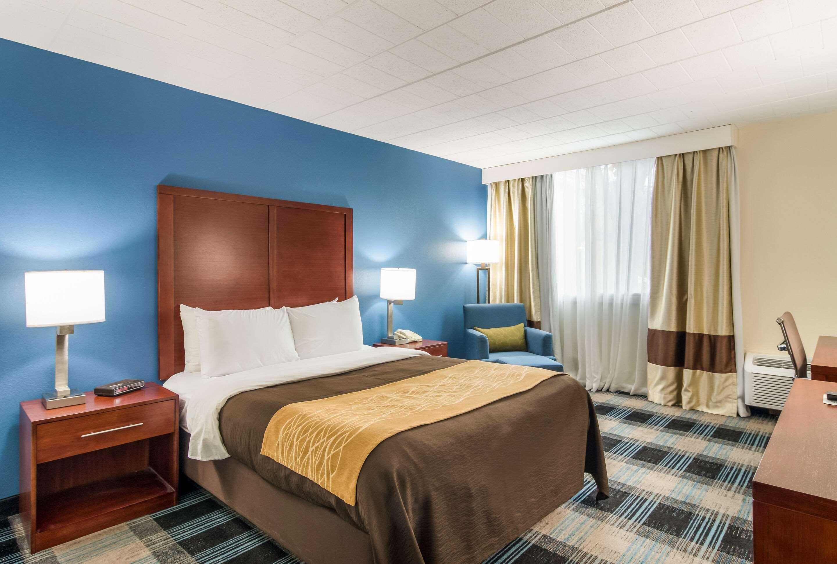 Mainstay Suites Verona Exterior foto